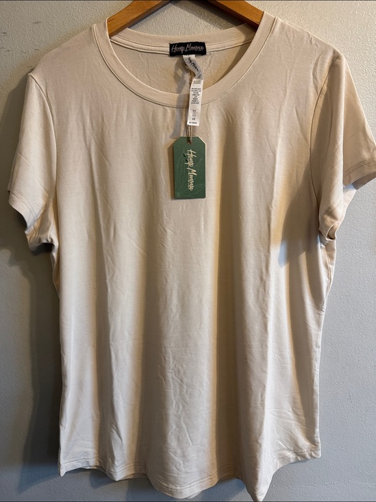 Hemp mama Tops - Hemp Mama Celia SS tee in stone heather new with tags size Large